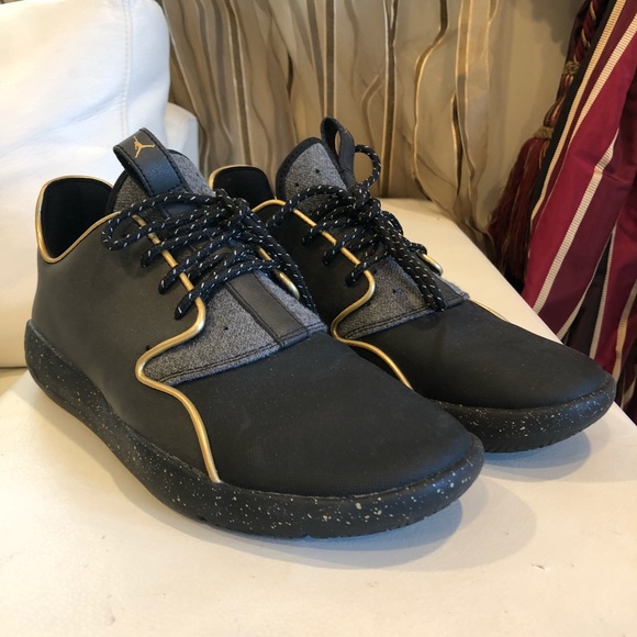 jordan eclipse holiday black and gold